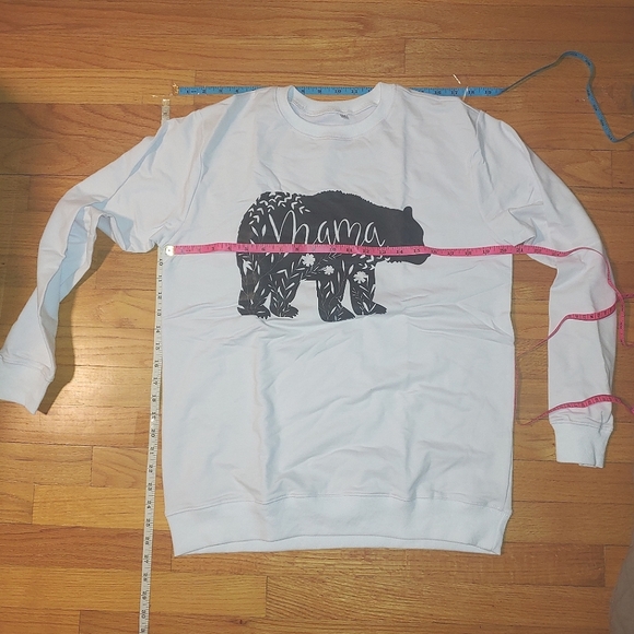 Mama Bear Printed Graphic Crewneck Sweatshirt Winter Pullover Crew Neck Women's - Picture 3 of 12
